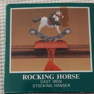 NIB Old Stock Midwest Importers Of Cannon Falls Cast Iron Stocking Holder